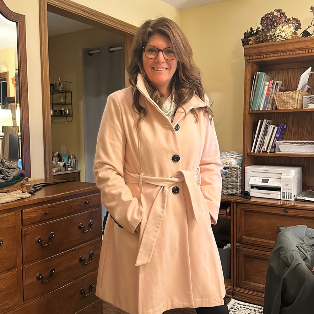 New York and Company Pink Wool/Poly blend coat size Large